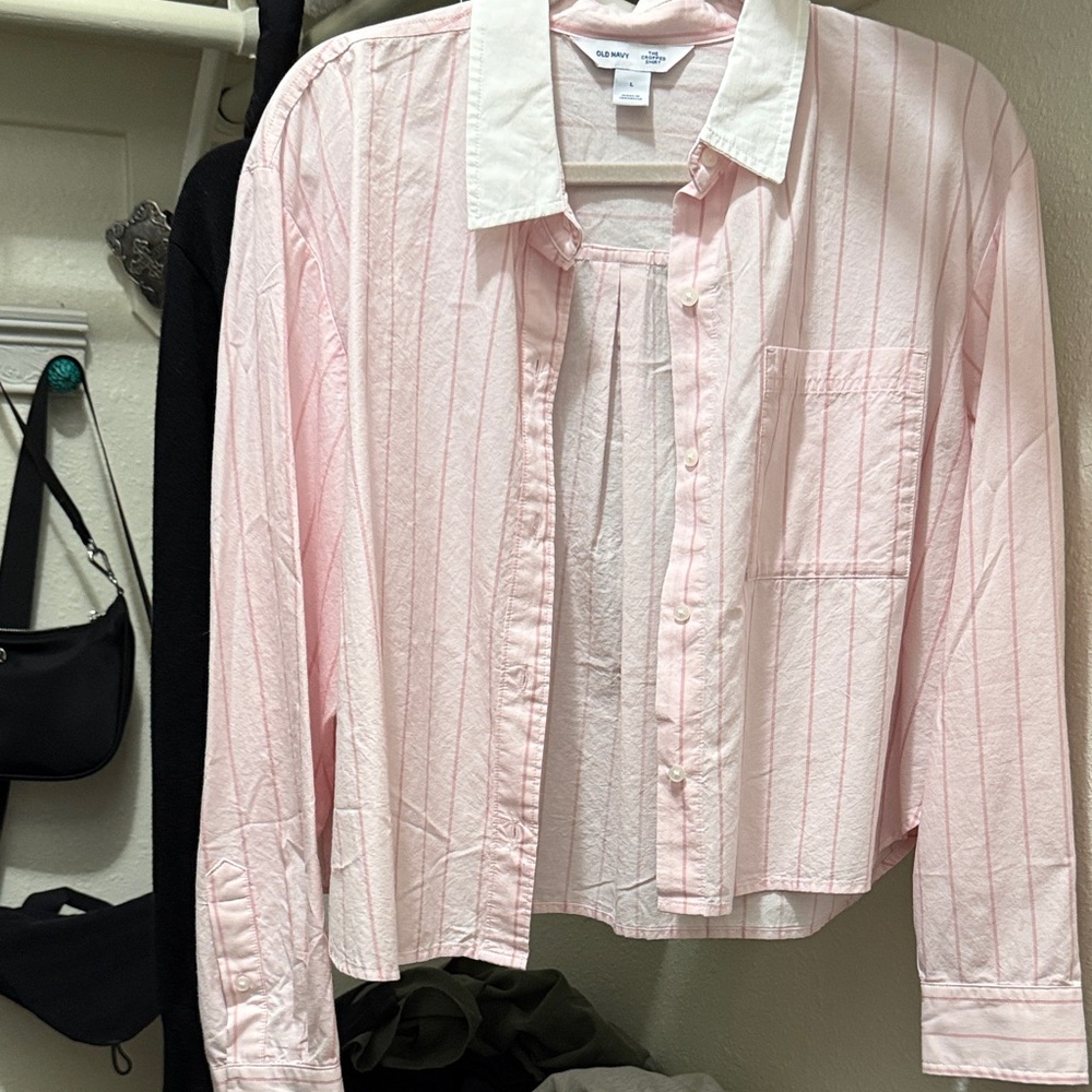 Cropped Light Pink Striped Shirt